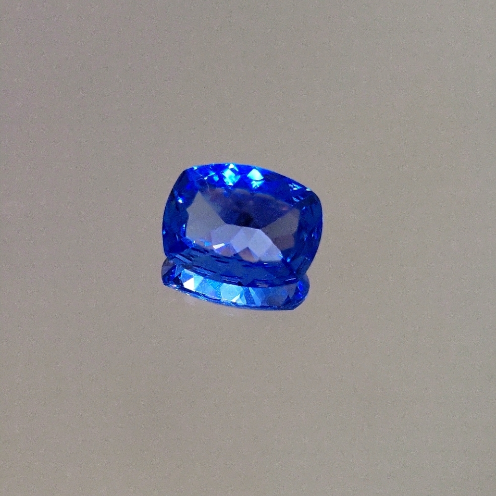 Ceylon sapphire